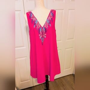 NWOT Lilly Pulitzer Pink Sleeveless Dress with Blue Embroidery Size Medium